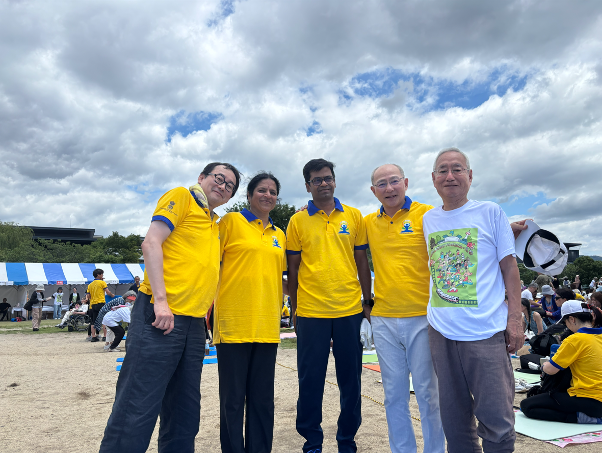 (きた日誌) 国際ヨガデー関西 in 京都　来賓としてお招きいただきました